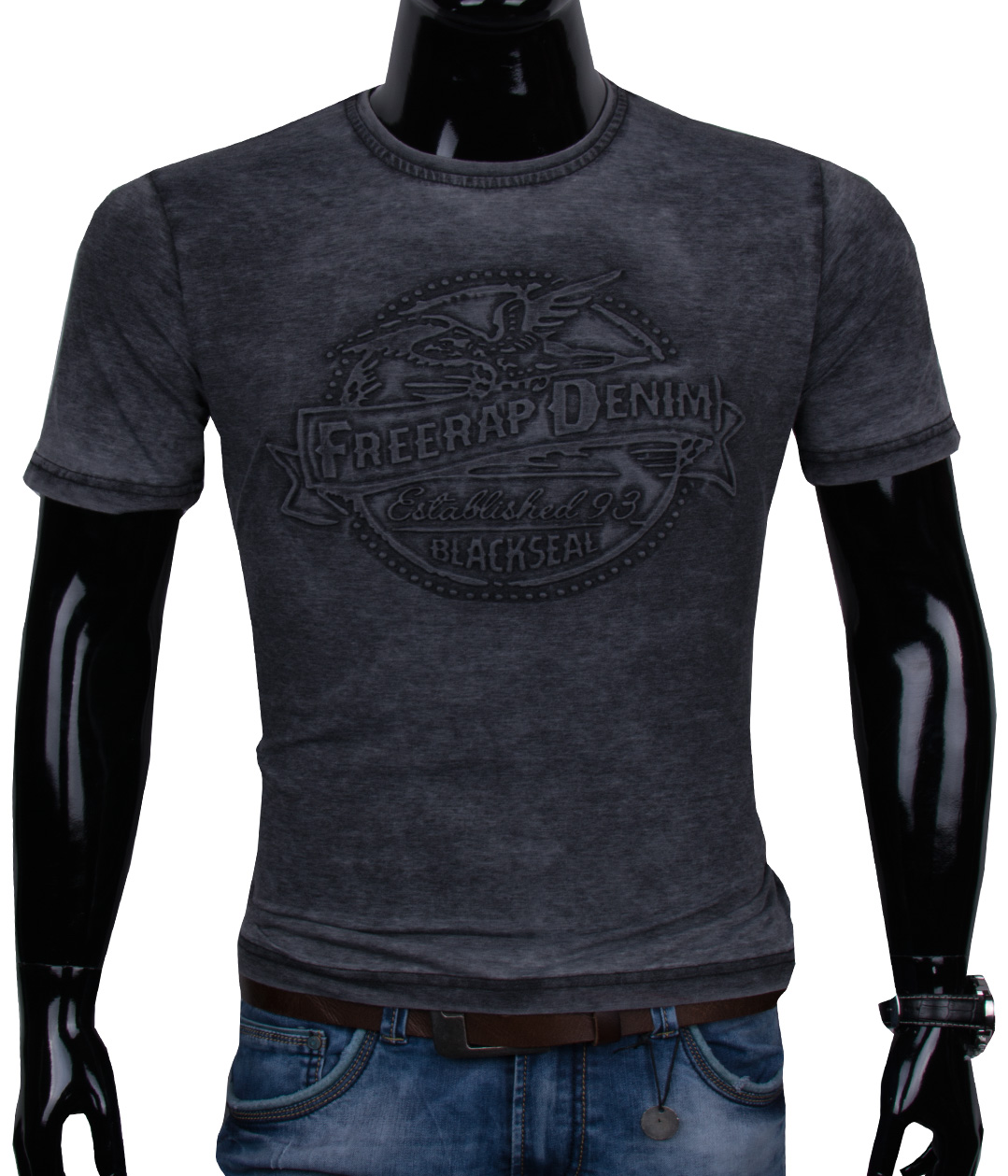 E-shop 11444-74 Čierne pánske tričko s 3D vzorom.