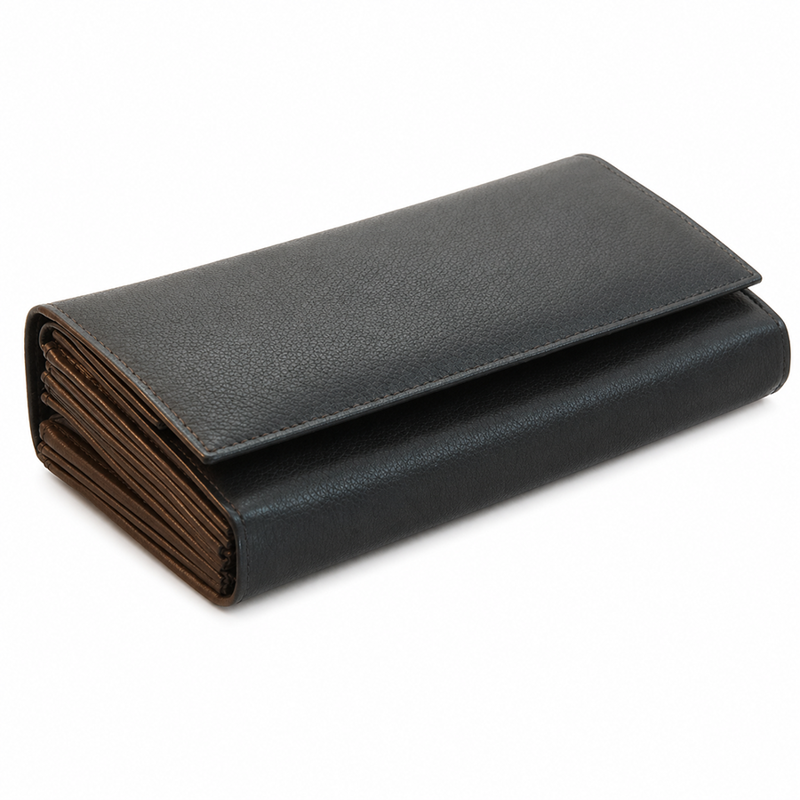 Čierna kožená čašnícka peňaženka s klopovým vreckom na mince 515-2401A-60 skl.