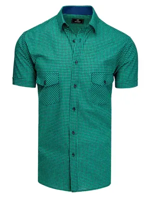 Výrazná granátovo-zelená pánska košeľa.