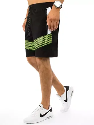 Pánske teplákové kraťasy čiernej farby.