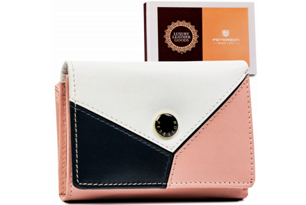 Malá klasická dámska peňaženka vyrobená z prírodnej kože — Peterson