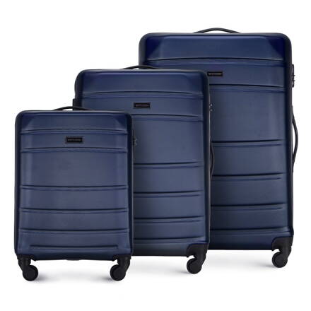 Set troch cestovných kufrov