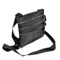 Kožená crossbody taštička.
