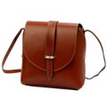 Kožená crossbody kabelka Gregorio