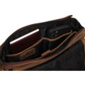 Pánska kožená crossbody taška v hnedej farbe s klopou – Peterson