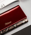 Lakierowany Dámska peňaženka z wężowym wzorem RFID — Peterson