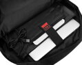 Veľký batoh s priestorom pre notebook a USB portom - David Jones