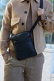 Kožená crossbody taška Peterson