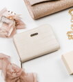 Praktická dámska peňaženka so zvieracím motívom na zips - David Jones