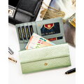 Veľká dámska svetlozelená peňaženka na patent s RFID ochranou
