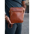 Pánska malá kožená crossbody taška hnedá Peterson
