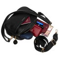 Čierna klasická dámska crossbody taška z ekologickej kože s jednou komorou Peterson