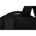 Minimalistický cestovný ruksak s USB portom – Peterson