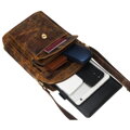 Pánska vintage hnedá kožená crossbody taška s priehradkou na telefón – Peterson