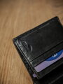 Vertikálna pánska peňaženka z hladkej prírodnej kože, RFID ochrana Stop - Pierre Andreus