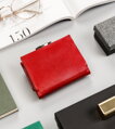 Malá, kožená peňaženka pre ženy so systémom RFID Protect — Peterson