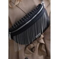Čierna dámska crossbody taška Peterson z ekologickej kože so striebornými detailmi