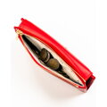 Červená dámska peňaženka z ekologickej kože so zapínaním na magnet