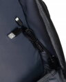 Veľký, priestranný batoh s USB portom a priestorom pre notebook - Peterson