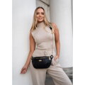Čierna dámska crossbody kabelka z ekologickej kože s retiazkovým detailom