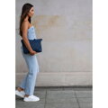 Dámska tmavomodrá shopper kabelka z polyesteru – ľahká, elegantná a priestranná