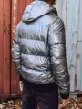 Prešívaná zimná bunda v striebornom prevedení