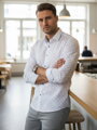 Pánska košeľa slim fit DX2700 – biela moderná košeľa pre elegantného muža