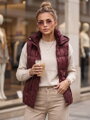 Bordová dámska prešívaná vesta s kapucňou TY5974