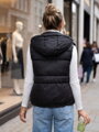 Čierna dámska prešívaná vesta s kapucňou TY5973