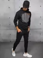 Pekná čierna súprava s kapucňou