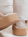 Dámske šľapky zo semišového materiálu na platforme svetlobéžové ZY1300