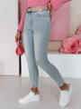 Dámske rifľové nohavice skinny s opaskom SLIMIVI modré UY2423