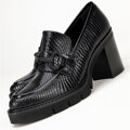 Dámske lodičky s dekoratívnou retiazkou čierne 99-D-103-1  