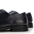 Pánske kožené oxfordky s perforáciou modré 100-M-511-N
