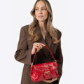 Dámska crossbody z ekokože s dekoratívnymi nitmi červená 100-4Y-207-3