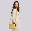 Dámska crossbody kabelka Wittchen s originálnym vzhľadom