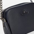 Dámska kožená crossbody kabelka Wittchen s retiazkou 29-4E-015-N