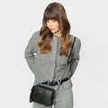 Dámska kožená crossbody kabelka Wittchen so strapcom 29-4E-014-1S