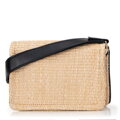 Dámska crossbody z výpletu béžovo-čierna 100-4Y-405-91