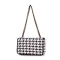 Dámska zapletaná crossbody kabelka Wittchen s retiazkou, čierno-biela 98-4Y-010-10