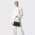 Čierna dámska crossbody kabelka Wittchen z prírodnej kože s elegantným dizajnom