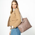 Dámska shopper kabelka z ekokože s geometrickým prešívaním béžová 99-4Y-624-9