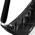 Dámska crossbody v geometrickom prešívaní čierno-strieborná 100-4Y-422-1S