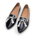 Dámske kožené mokasíny s ozdobnými strapcami 98-D-958-19  