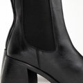 Dámske kožené čižmy na podpätku čierne 99-D-307-1  