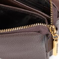 Hnedá dámska kožená crossbody kabelka – klasická elegancia a luxusný štýl 101-4E-610-4