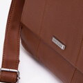 Crossbody taška strednej veľkosti