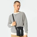 Pánska crossbody taška: Moderný štýl a praktickosť Wittchen 100-4U-905-1