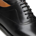 Pánske kožené oxfordky s jemne zaoblenou špičkou – klasická elegancia do detailu 101-M-305-1