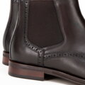 Pánske perforované klasické kožené členkové topánky tmavohnedé 99-M-504-4